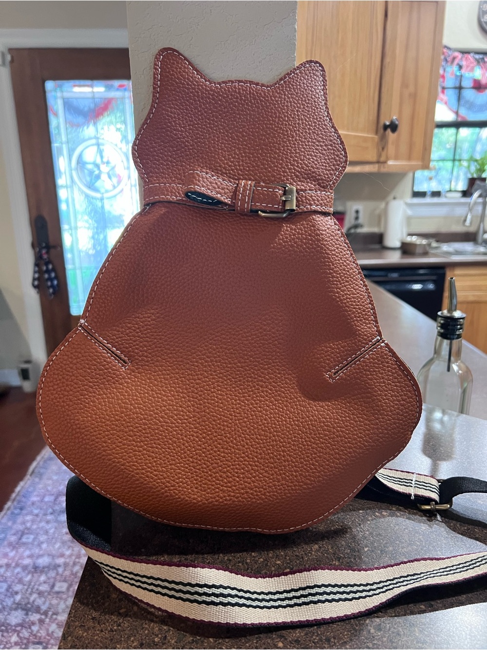 Tan faux pebbled leather Cat-Shaped Crossbody Bag - Women Bags: NWOT